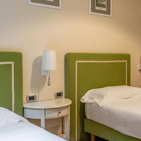 Casa Isolani Luxury Rooms Piazza Maggiore Bologna Luaran gambar