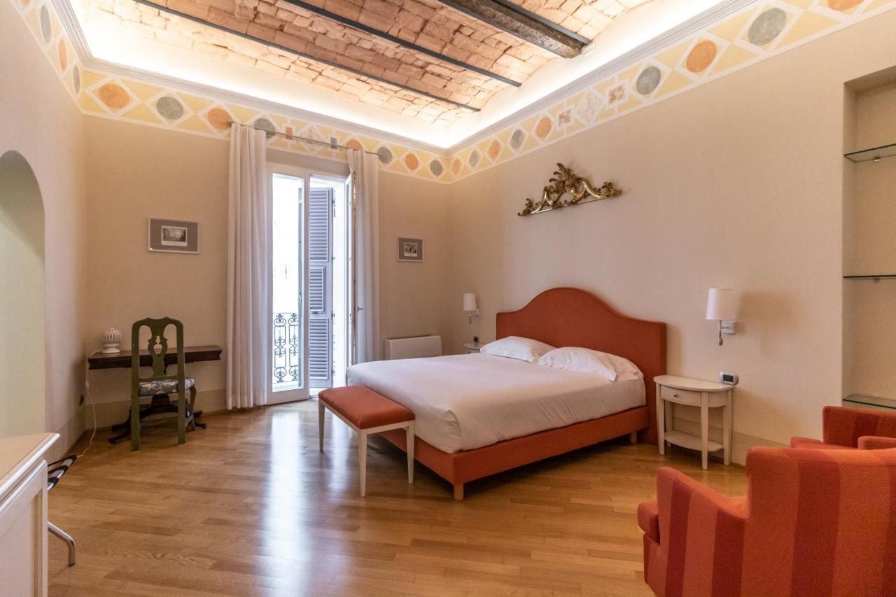 Casa Isolani Luxury Rooms Piazza Maggiore Bologna Luaran gambar