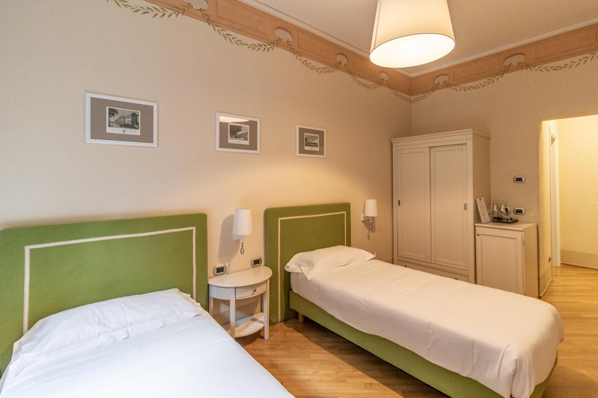 Casa Isolani Luxury Rooms Piazza Maggiore Bologna Luaran gambar