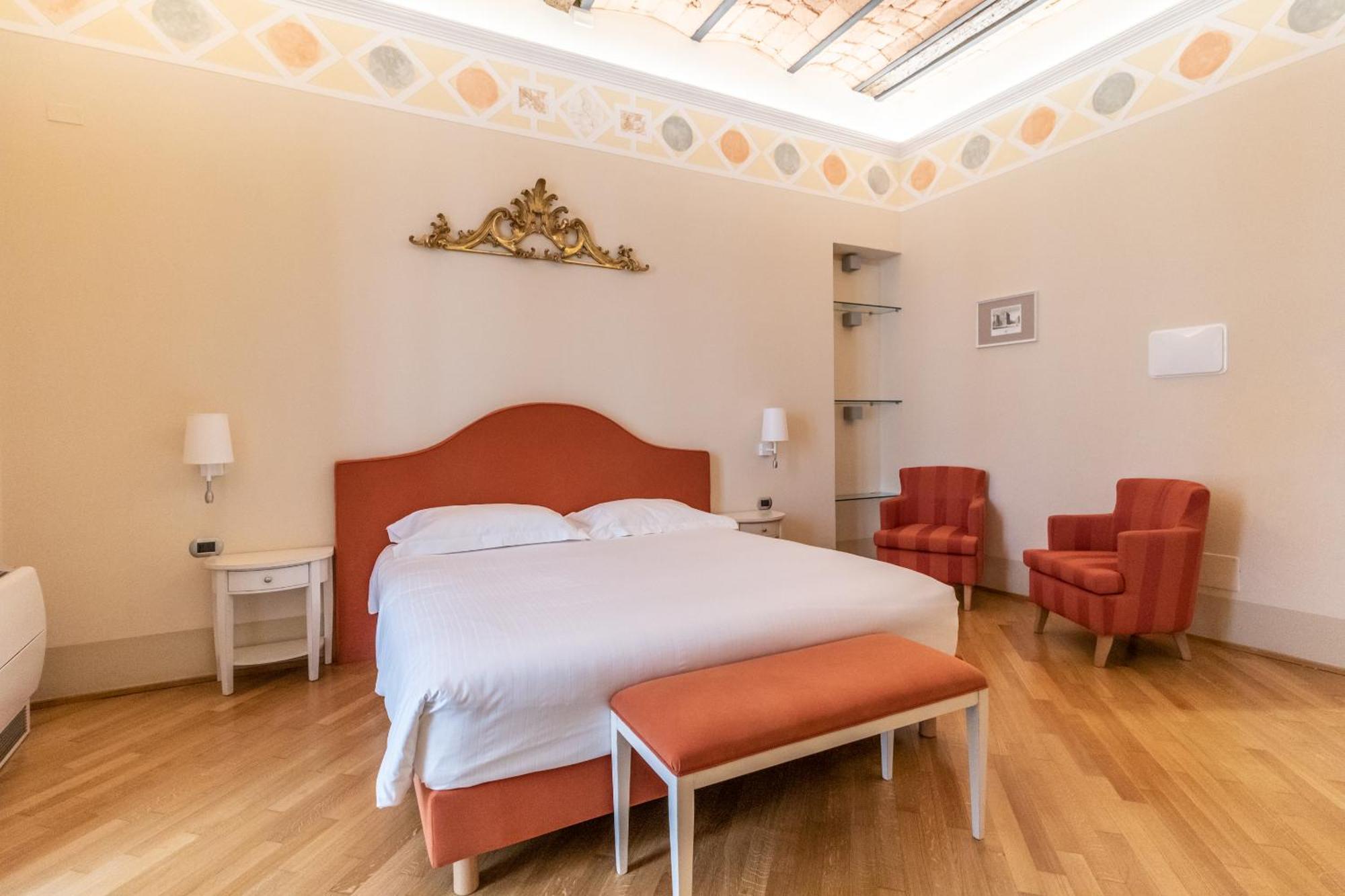 Casa Isolani Luxury Rooms Piazza Maggiore Bologna Luaran gambar