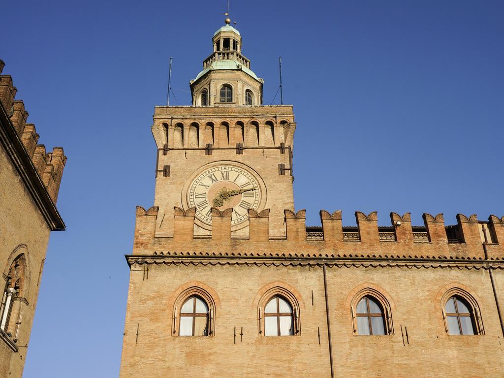 Casa Isolani Luxury Rooms Piazza Maggiore Bologna Luaran gambar