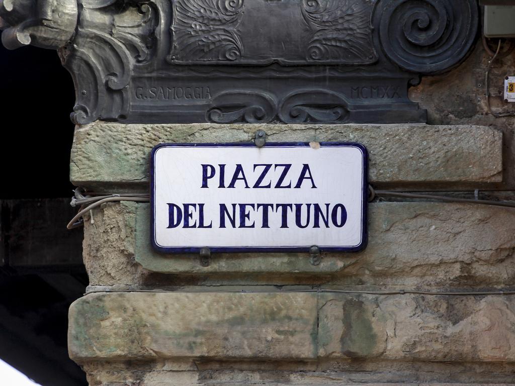 Casa Isolani Luxury Rooms Piazza Maggiore Bologna Luaran gambar