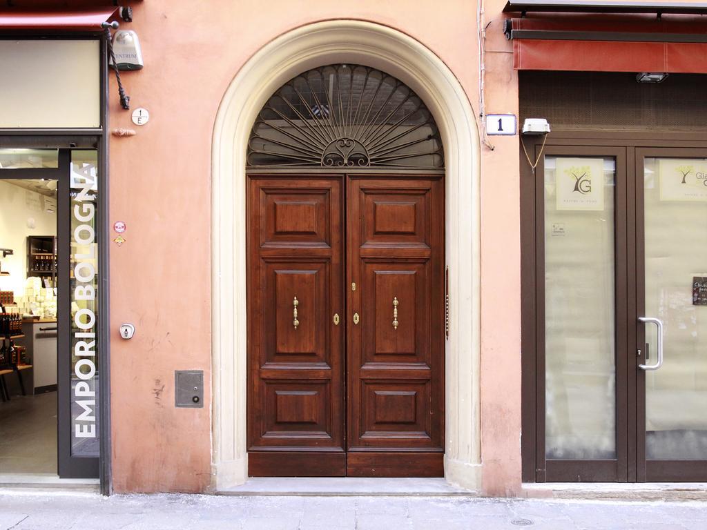 Casa Isolani Luxury Rooms Piazza Maggiore Bologna Luaran gambar