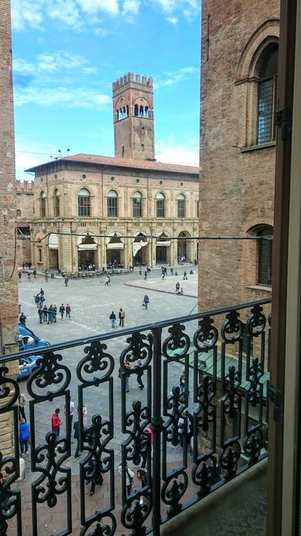 Casa Isolani Luxury Rooms Piazza Maggiore Bologna Luaran gambar