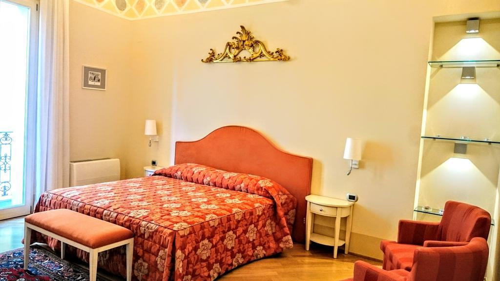 Casa Isolani Luxury Rooms Piazza Maggiore Bologna Luaran gambar
